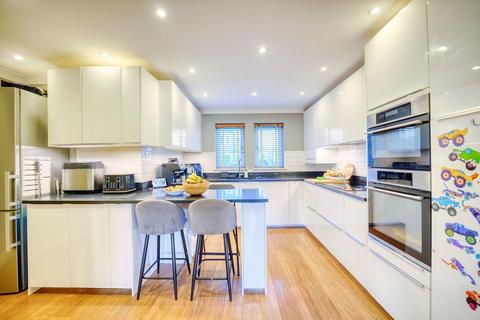 4 bedroom terraced house for sale, Mansion Heights, Whickham Highway