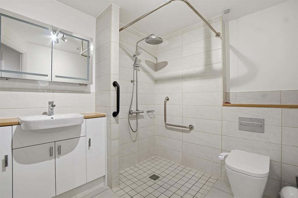 10-768336-edward-place 010-medium.jpg