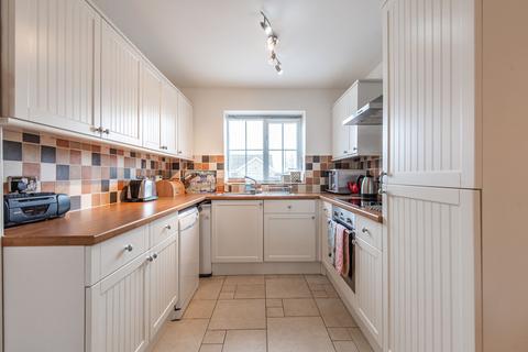 3 bedroom cottage for sale, Docking