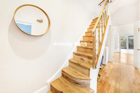 3 bedroom terraced house for sale, Tottenhall Road, Palmers green, N13