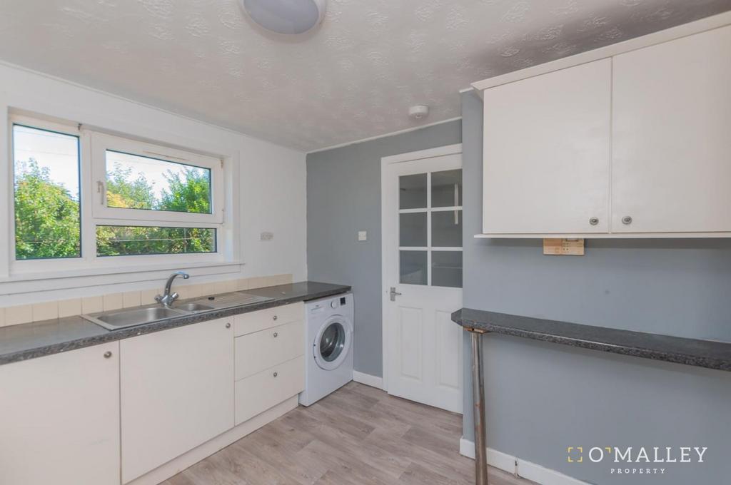Kitchen (2)