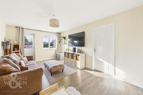 undefined, Oaklands Close, Attleborough