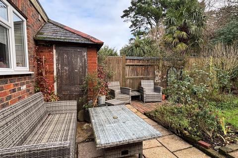 2 bedroom semi-detached house for sale, Cackle Street, Brede, Rye
