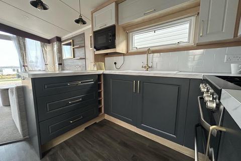 2 bedroom park home for sale, Silver Sands Holiday Park