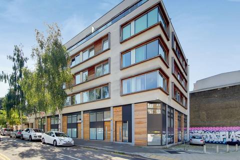 2 bedroom house for sale, Northbourne Road, Clapham, London, SW4