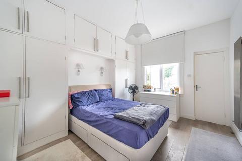 1 bedroom flat to rent, Essex Road, Acton, London, W3