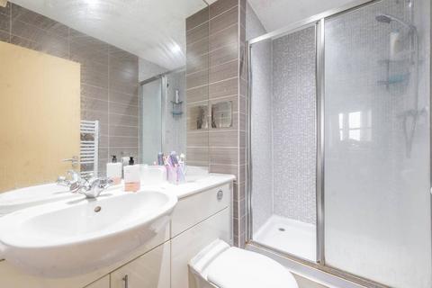 2 bedroom flat for sale, Stanley Road, South Harrow, Harrow, HA2