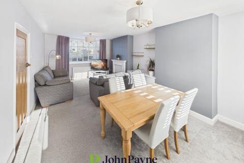 3 bedroom terraced house to rent, Sherbourne Crescent, Coundon, Coventry, CV5