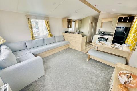 3 bedroom park home for sale, St Osyth Beach And Martello Beach