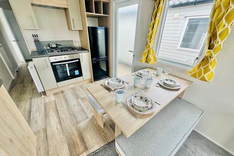 3 bedroom park home for sale, St Osyth Beach And Martello Beach