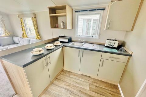 3 bedroom park home for sale, St Osyth Beach And Martello Beach
