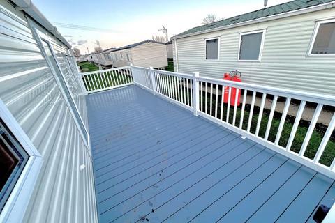 3 bedroom park home for sale, St Osyth Beach And Martello Beach