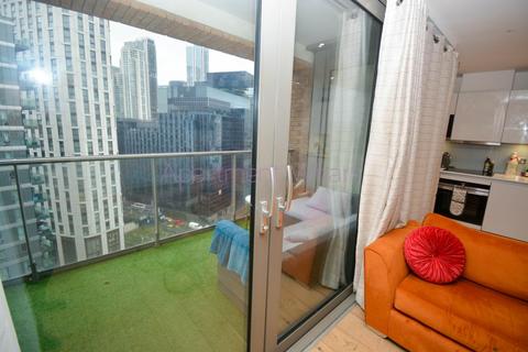 undefined, Heritage Tower  East Ferry Road    (Canary Wharf), London, E14