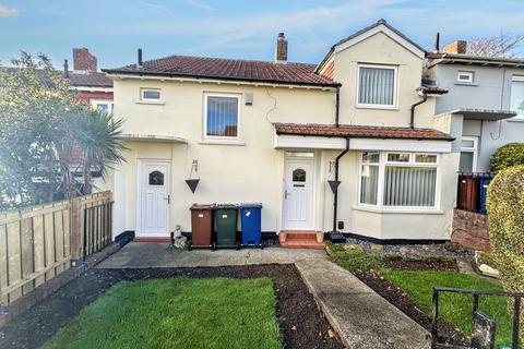 3 bedroom terraced house for sale, Stormont Green, Montagu Estate, Newcastle upon Tyne, Tyne and Wear, NE3 4TD