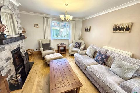 3 bedroom terraced house for sale, Stormont Green, Montagu Estate, Newcastle upon Tyne, Tyne and Wear, NE3 4TD