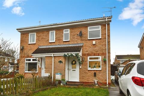 2 bedroom semi-detached house for sale, The Queensway, Hall Road, Hull