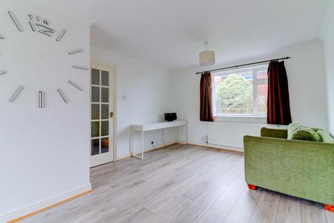 3 bedroom terraced house for sale, Havenfield Road, Buckinghamshire HP12