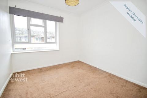 1 bedroom apartment to rent, Broad Walk Crawley RH10