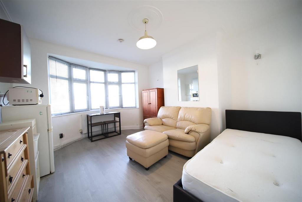 Room 1.JPG