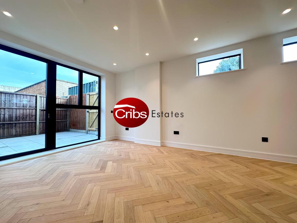 1 bedroom flat avalable to rent in SW20