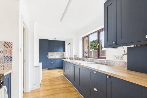 3 bedroom detached house to rent, Blackthorn Drive, Bradley Stoke, Bristol, South Gloucestershire, BS32