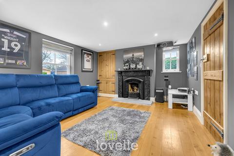 undefined, Main Street, Fulstow LN11
