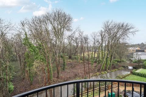 1 bedroom apartment for sale, Gunpowder Road, Surrey KT4