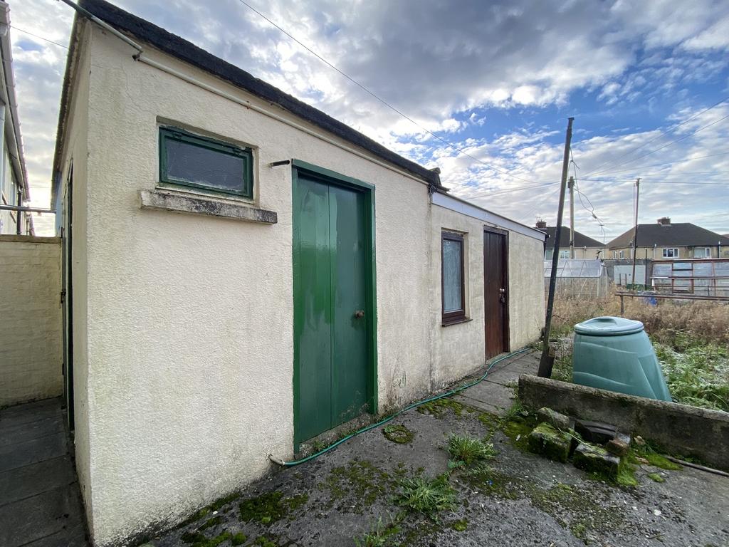 Shed