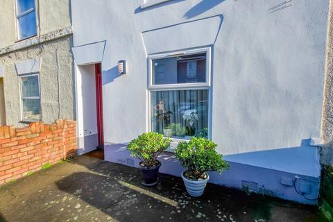 3 bedroom terraced house for sale, Sandy Hill Road, Woolwich, London, SE18