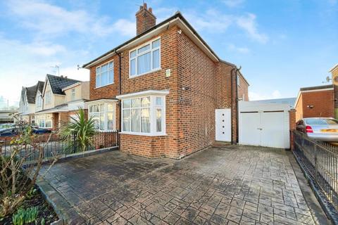 3 bedroom semi-detached house for sale, Sandringham Avenue, Leicestershire LE4