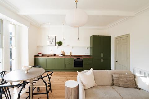 1 bedroom apartment for sale, Terrace Walk, Bath, Somerset