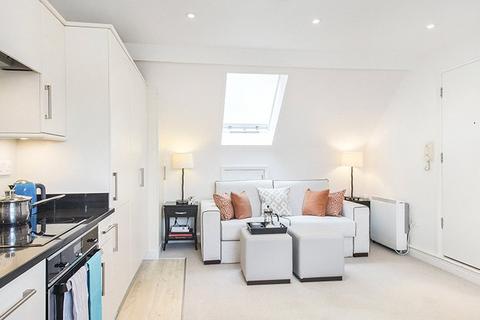 Mount Street, Mayfair, London, W1K