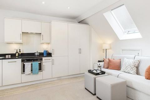 Studio to rent, Mount Street, Mayfair, London, W1K
