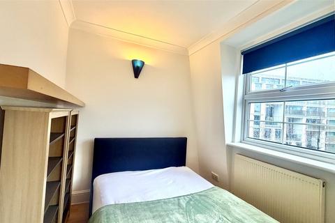 2 bedroom apartment to rent, Drummond Street, London NW1