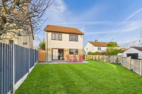 4 bedroom detached house for sale, Hollyguest Road, Bristol BS15