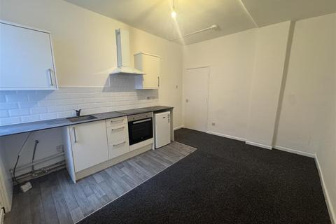 2 bedroom flat to rent, Flat 2 The Old Vicarage, Halesowen Road, Cradley Heath