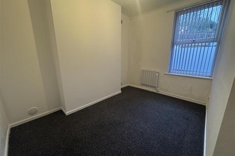 2 bedroom flat to rent, Flat 2 The Old Vicarage, Halesowen Road, Cradley Heath