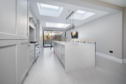 4 bedroom semi-detached house for sale, Milton Road, Mill Hill, NW7