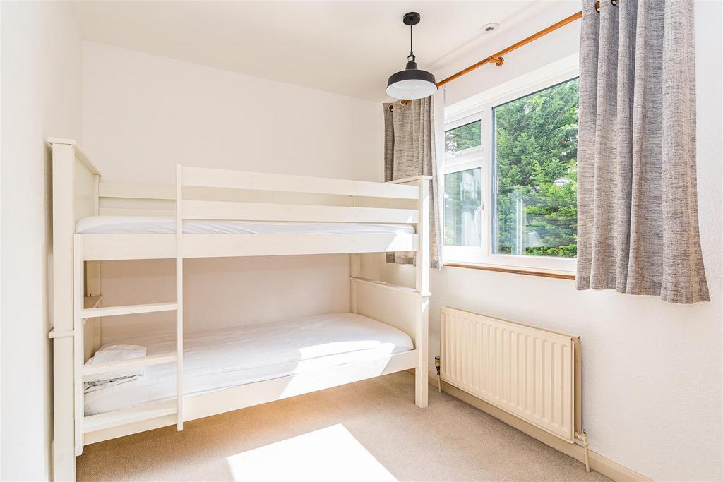 24 Maybrook Gardens-06.jpg