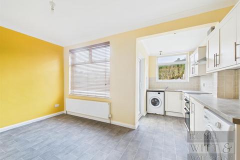 3 bedroom semi-detached house for sale, Greville Road, Hastings