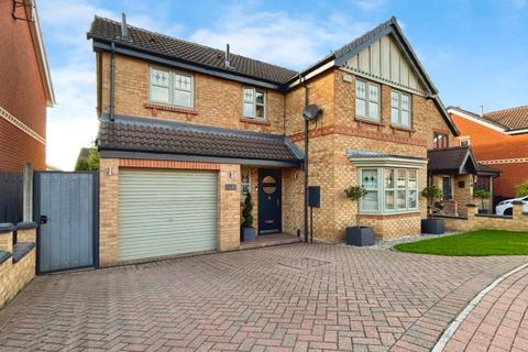 3 bedroom detached house for sale, Hollingswood Way, Sunnyside, Rotherham S66 3ZN