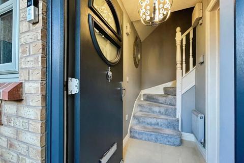 3 bedroom detached house for sale, Hollingswood Way, Sunnyside, Rotherham S66 3ZN