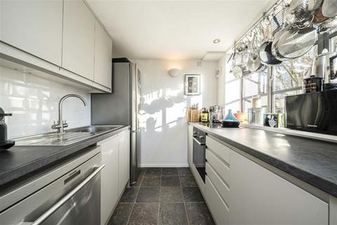2 bedroom flat for sale, Grange Road, London SE1