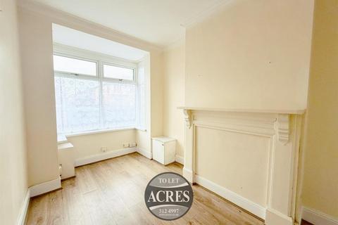 3 bedroom terraced house to rent, Stoneleigh Road, Birmingham