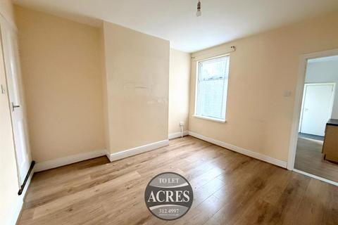 3 bedroom terraced house to rent, Stoneleigh Road, Birmingham