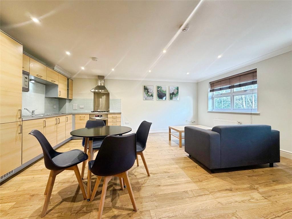 Reception/Kitchen