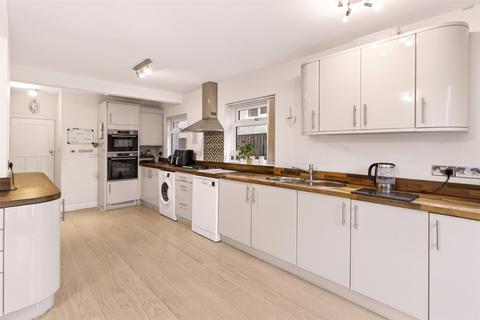 4 bedroom semi-detached house for sale, Steep Lane, Findon Village, West Sussex, BN14