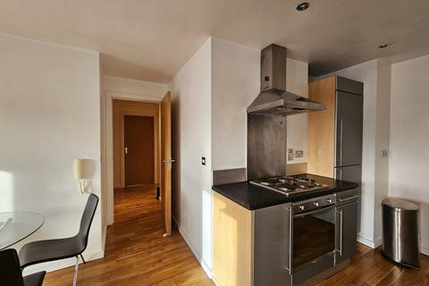 2 bedroom apartment to rent, Gotts Road, Leeds LS12