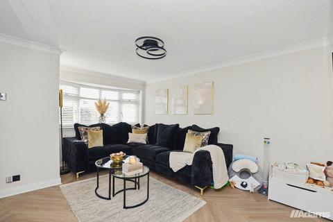 3 bedroom semi-detached house for sale, Troutbeck Close, Beechwood, Runcorn, WA7 3JG