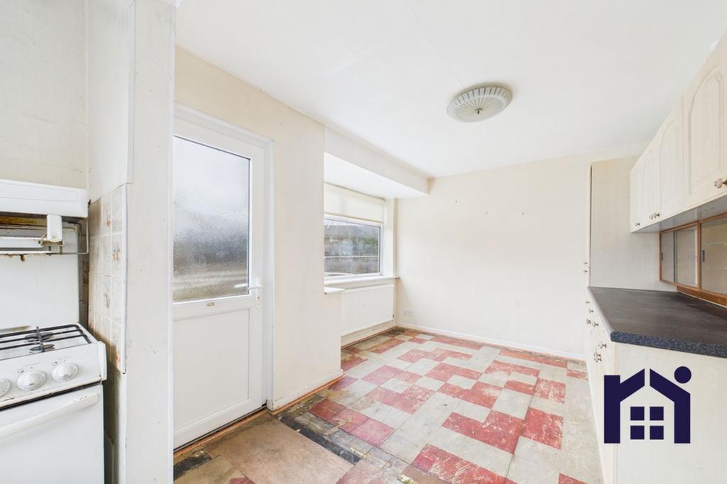 Dining kitchen